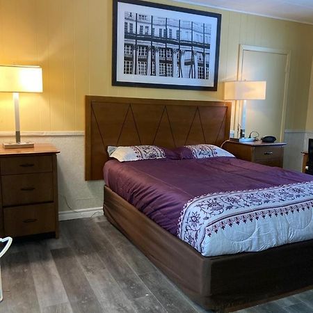 Pine Ridge Motel Timmins Dış mekan fotoğraf