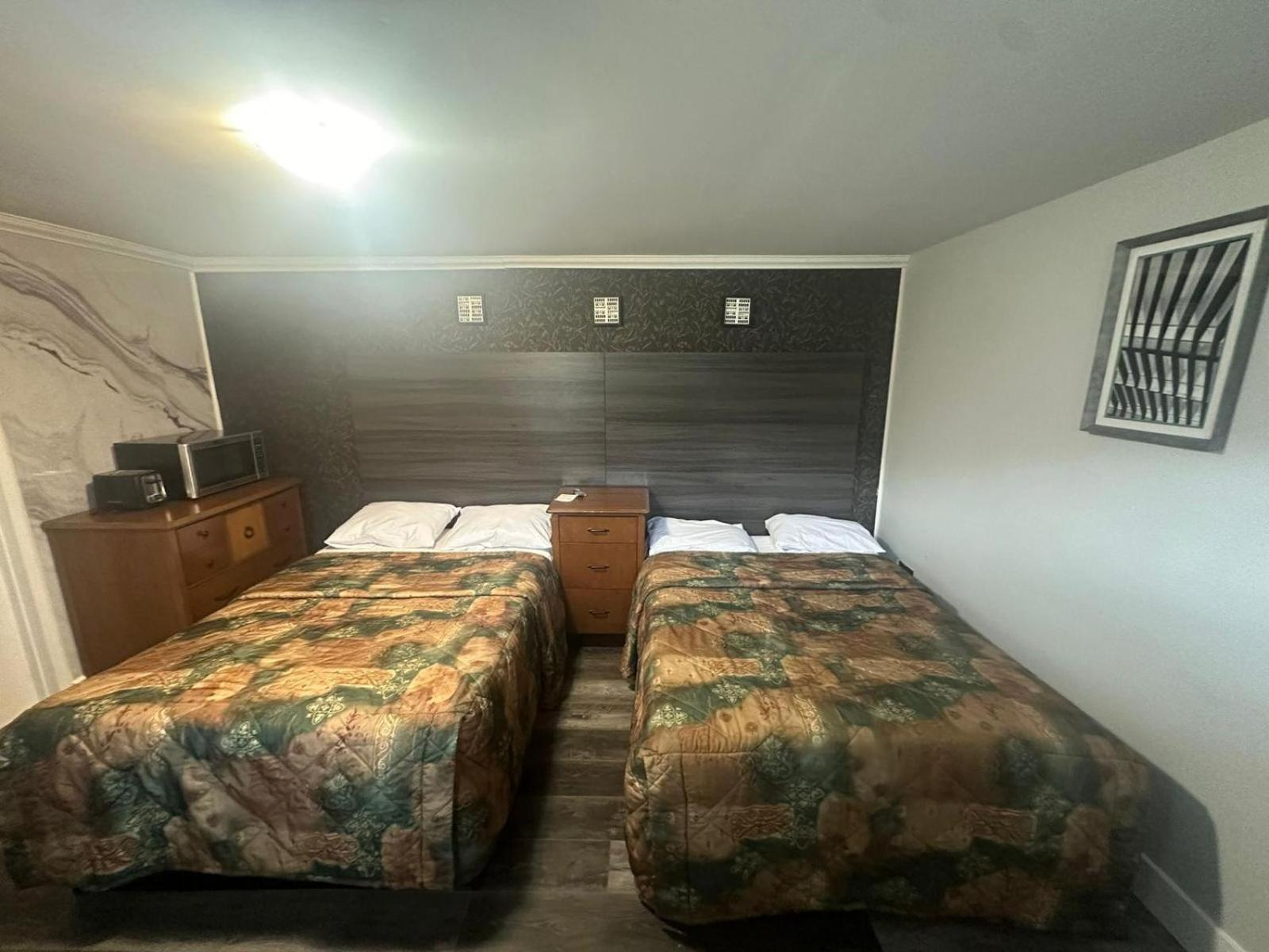 Pine Ridge Motel Timmins Dış mekan fotoğraf