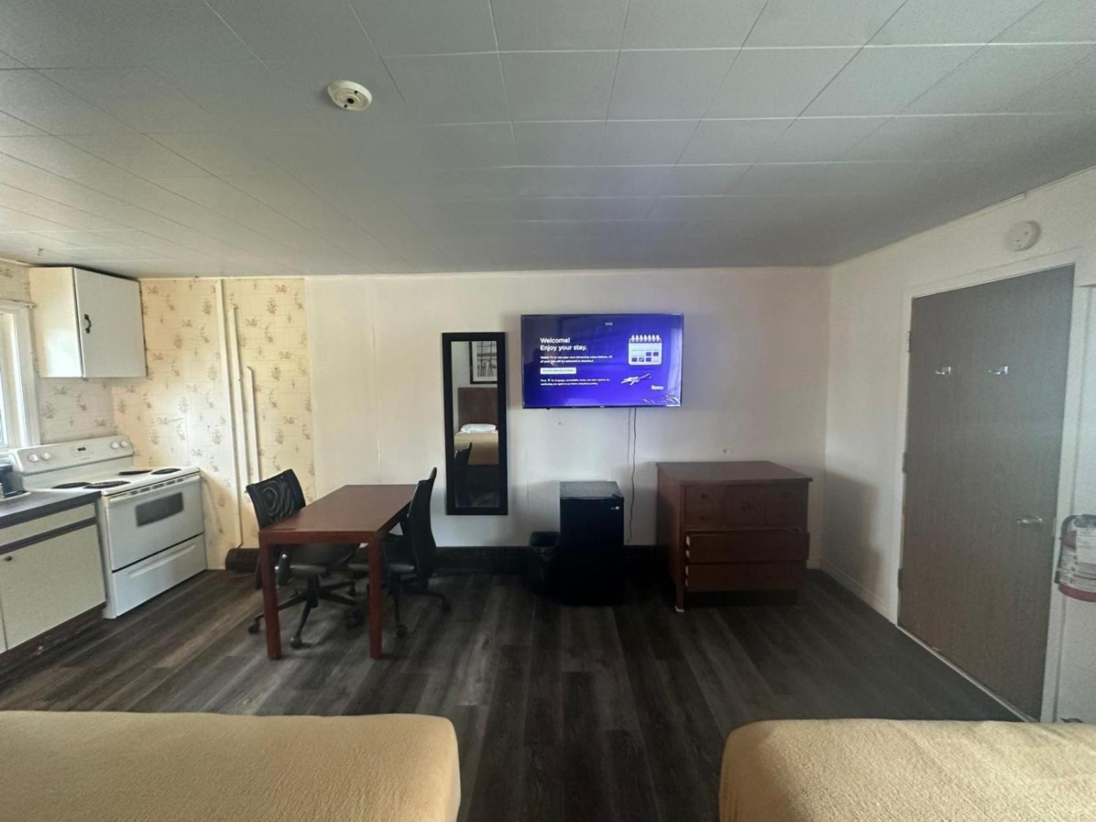 Pine Ridge Motel Timmins Dış mekan fotoğraf