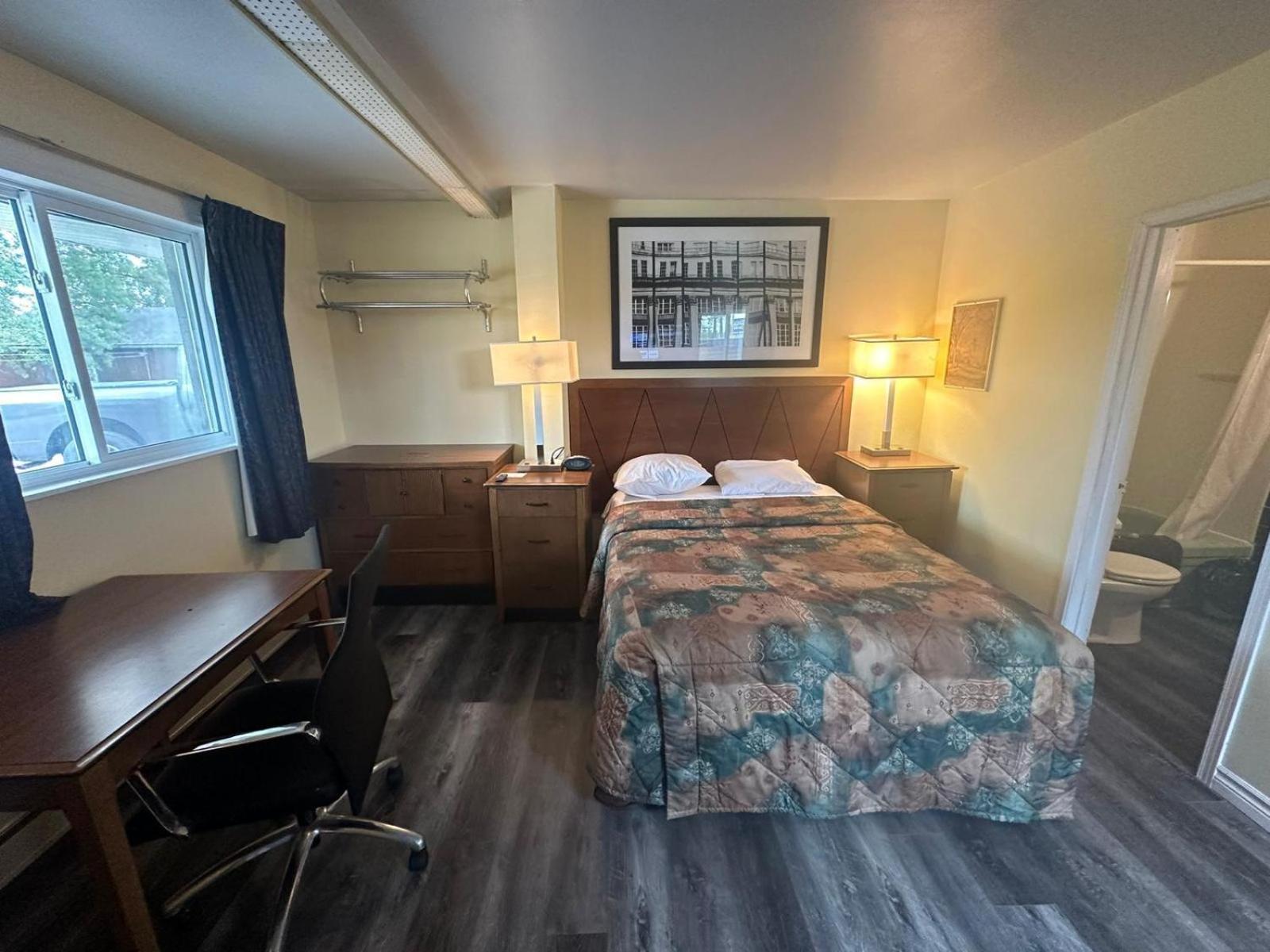 Pine Ridge Motel Timmins Dış mekan fotoğraf