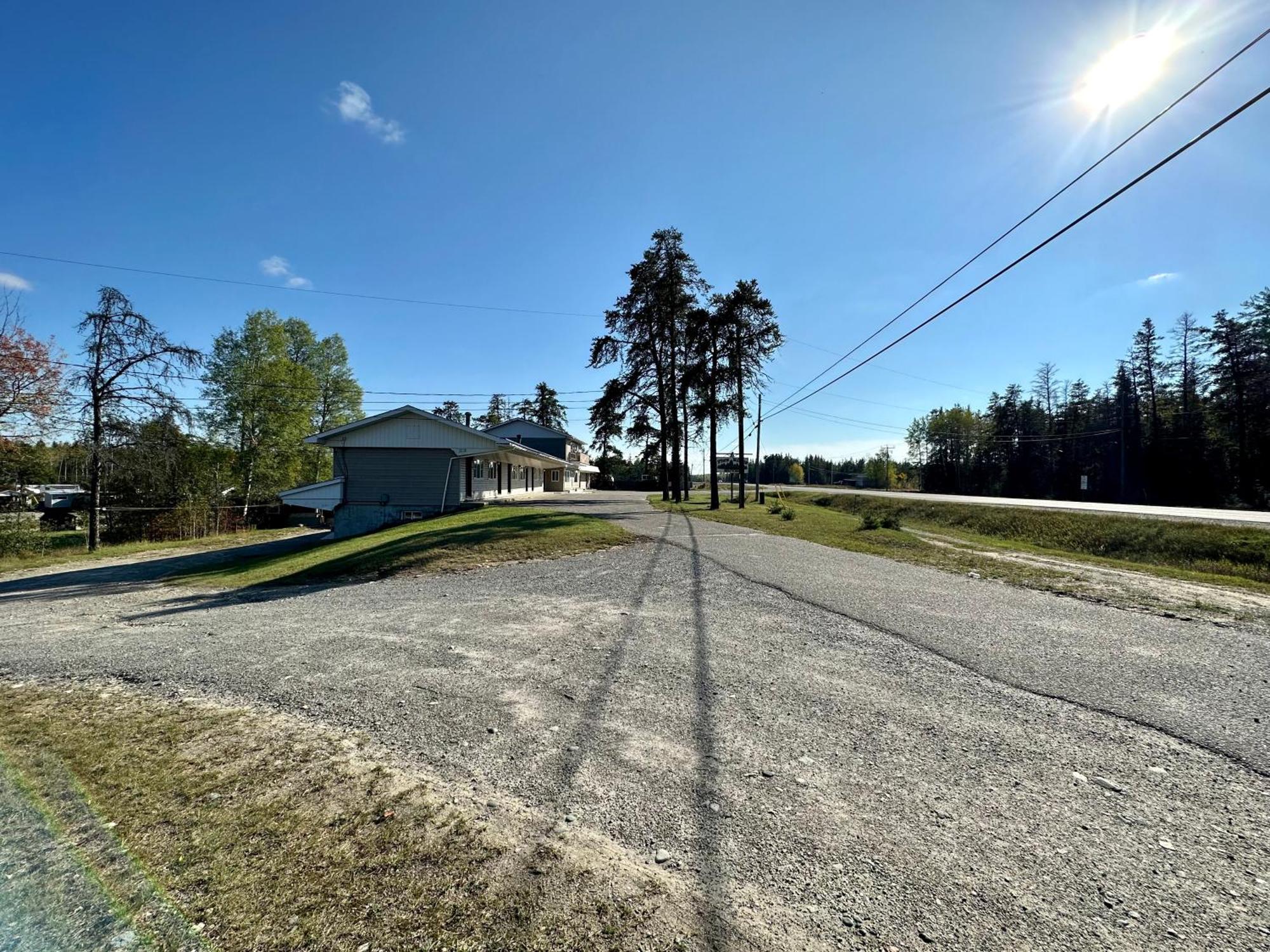 Pine Ridge Motel Timmins Dış mekan fotoğraf